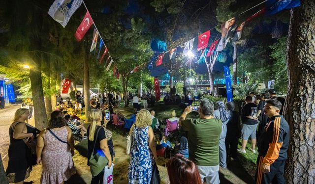 Alternatif Park Konserleri Bornova’da müzik dolu bir akşam yaşattı
