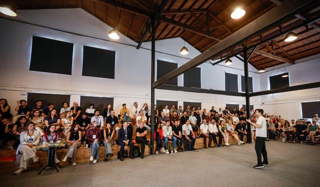 İzmir’de yapay zekâ ekosistemi için yeni buluşma