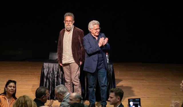 İzmir’de edebiyat rüzgarı: Livaneli ve Ergülen aynı söyleşide!