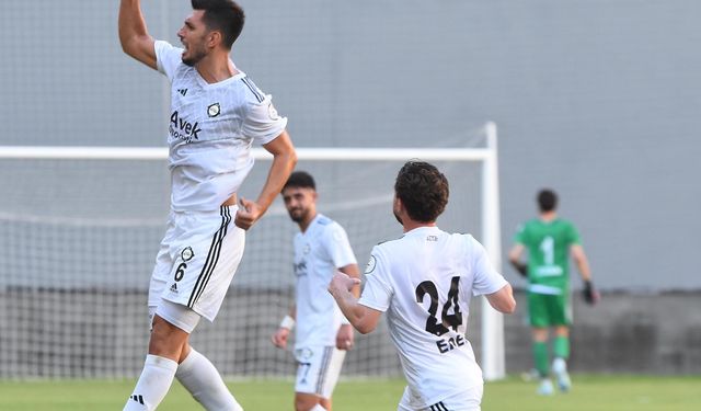 Altay'ın yıldızı futbola veda etti!