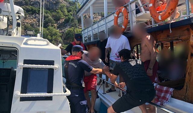Marmaris açıklarında 2 kişi için seferberlik