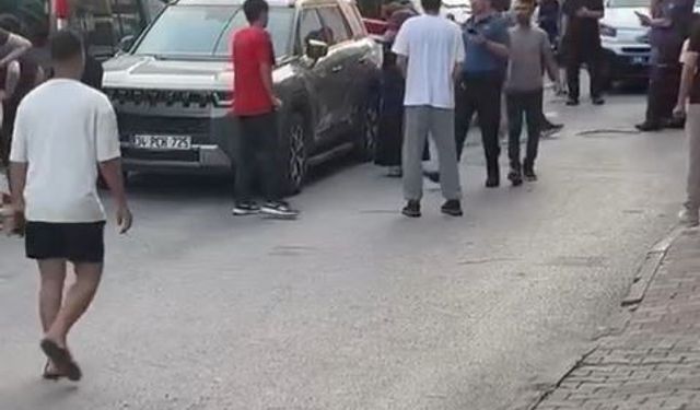 Küçükçekmece’de silahlı kavga: 11 yaşındaki çocuk ağır yaralı