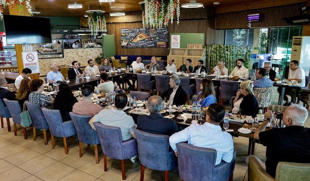 Başkan Önal, muhtarlarla bir araya geldi