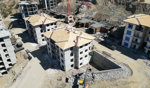 Karabağlar’da TOKİ müjdesi: 786 konut yükseliyor!