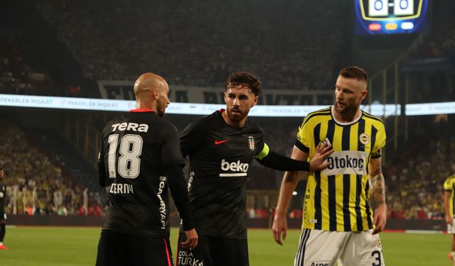 Fenerbahçe derbide yıkıldı: 4 haftada 2. mağlubiyet