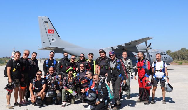 İzmir'de havacılık festivali başladı