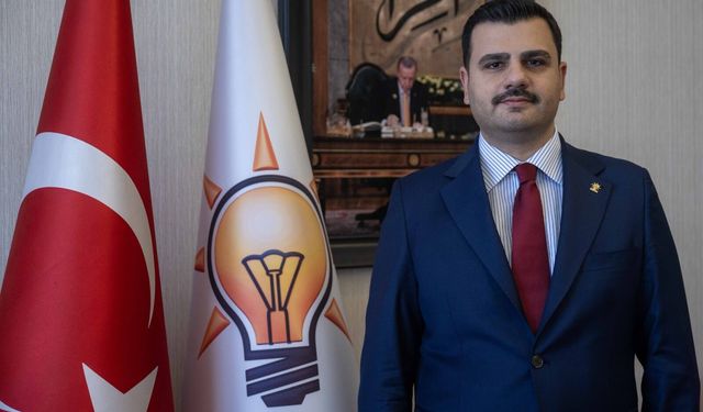 AK Partili İnan’dan İzmir’de bayrak vurgusu!