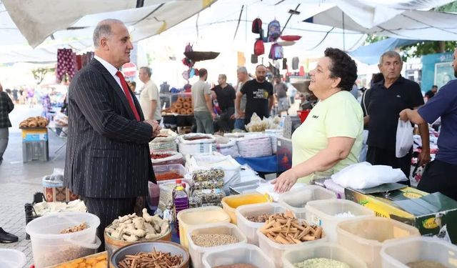 İncirliova’da Başkan Kaya’dan pazar ziyareti