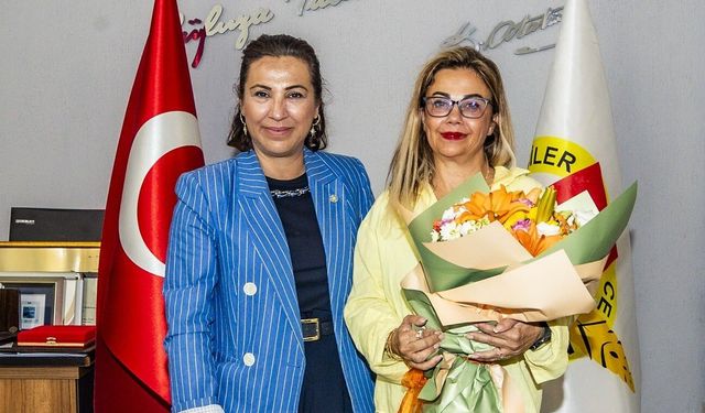 İYİ Parti İzmir İl Başkanı Ülkü Doğan’dan İGC’ye ziyaret