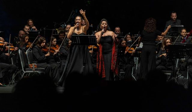 İzmir Oda Orkestrası yeni sezona Zeytin Sahne’de merhaba dedi