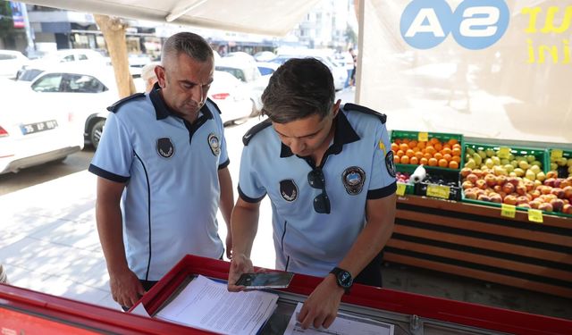 Konak’ta zincir marketlere atık alarmı!