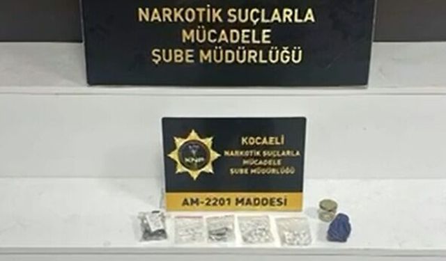 Polis baskınında şaşırtan detay: Para fırın dolabından çıktı