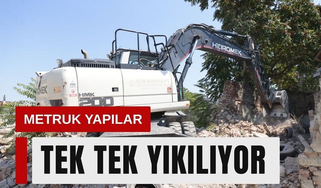 Konak’ta 384 metruk yapı yıkıldı