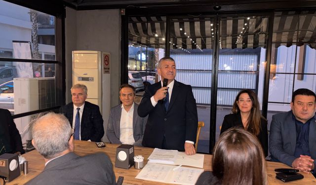 MHP İzmir’de yeni yönetim ilk toplantısını yaptı