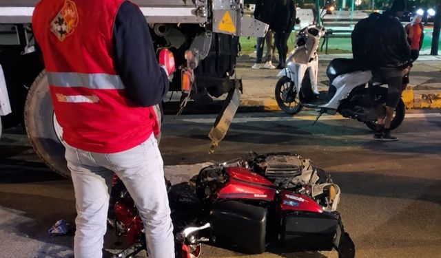 Polatlı’da motosiklet TIR’a çarptı: sürücü ağır yaralandı