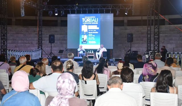 Torbalı Güz Kitap Günleri’nde 6. gün yoğun geçti