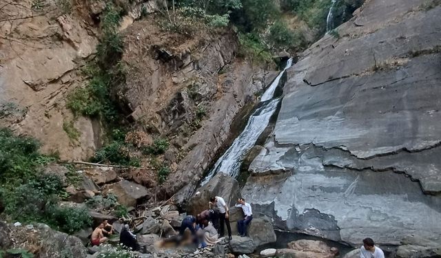 Bursa’da şelale gezintisi faciayla sonuçlandı