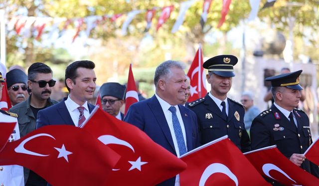 Urla’da kurtuluşun 104. yıl dönümü törenlerle kutlandı