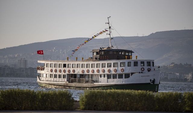 Bergama Vapuru ile Körfez turları yeniden başlıyor