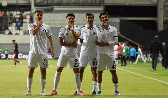Altay, Balıkesirspor deplasmanında çıkış peşinde!