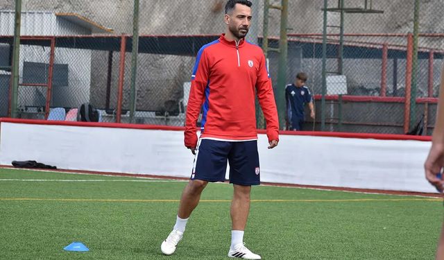 Yılmaz Özeren Altınordu'da görev başında!