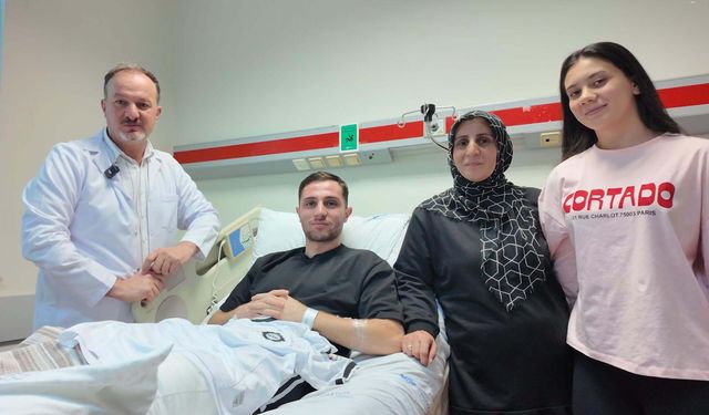 DEÜ Hastanesi’nde 3 sporcu aynı gün ameliyat edildi!