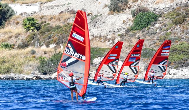 Alaçatı Windfest 2026’da Türk sporculardan büyük başarı