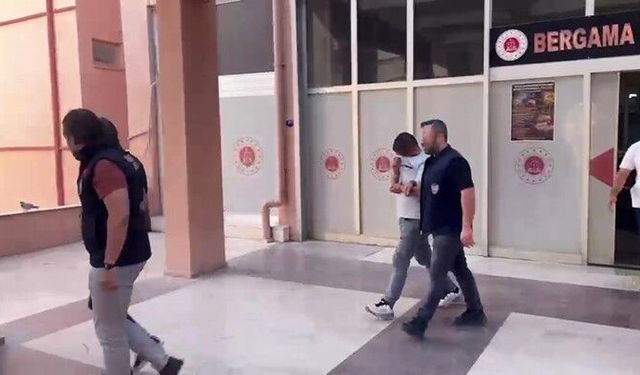 İzmir Bergama’da motosikletli 2 kişi tutuklandı