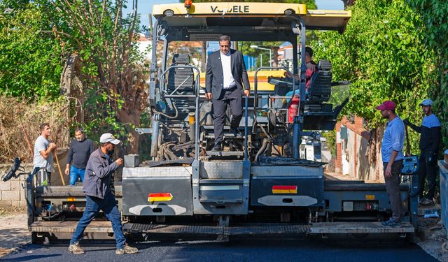 Narlıdere’de asfalt çalışmaları sürüyor: Sıra Limanreis’te!