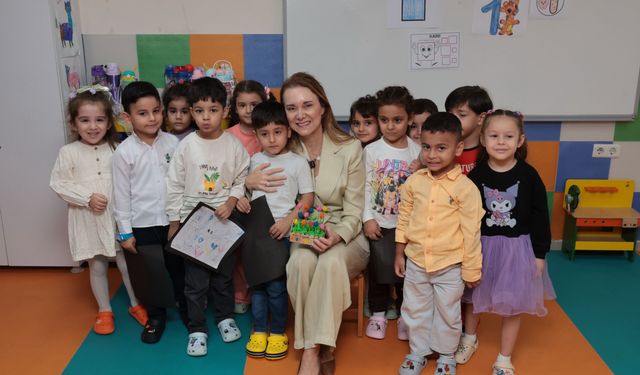 Başkan Mutlu, oyun evi miniklerinin heyecanına ortak oldu