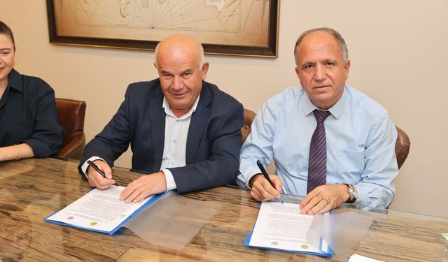 Buca 3. Yaş Üniversitesi için imzalar atıldı