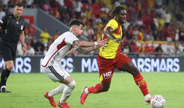 Göztepe’de sol bek alarmı bitti! Akonnor’dan büyük çıkış!