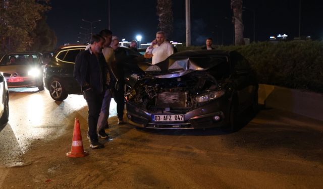 İzmir’de zincirleme kaza: 4 yaralı