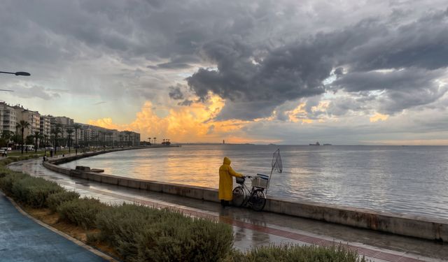 İzmir için kuvvetli yağış uyarısı: Kıyı ilçelerine dikkat!