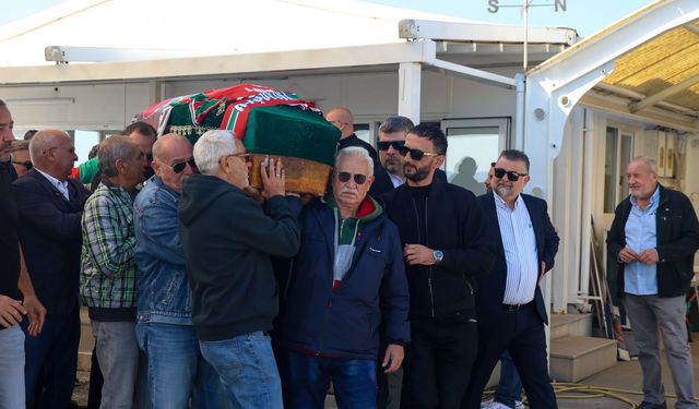 Karşıyaka’nın acı günü: İbrahim Palaoğlu toprağa verildi!