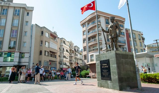 Karşıyaka’da Atatürk’ün izinde tarihi turlar başlıyor