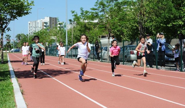 Karşıyaka’da Cumhuriyet Bayramı atletizm şenliğiyle kutlanacak