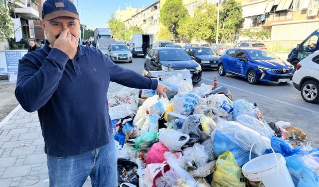 Karşıyaka’da çöp krizi büyüyor: Sokaklar çöp yığınlarıyla doldu!