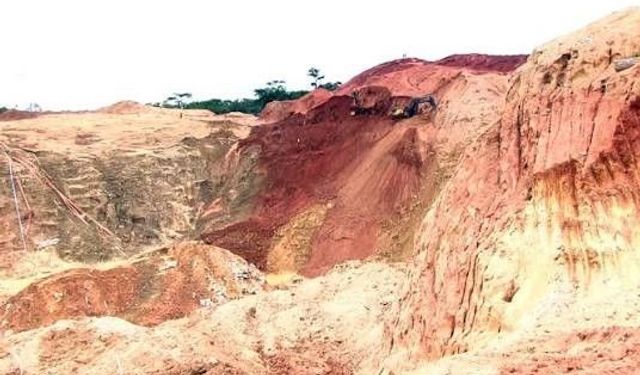Kolombiya’da maden faciası: 14 kişi hayatını kaybetti!