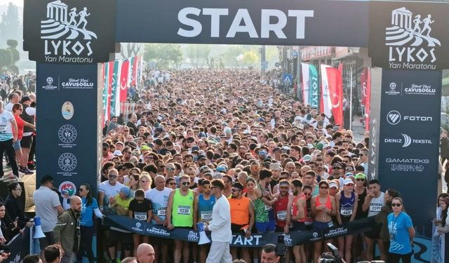 Lykos Yarı Maratonu’na 20 bine yakın katılım