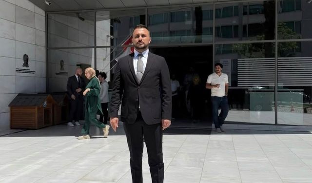 Buca Belediye Meclis Üyesi Murat Sinat AK Parti’ye katıldı