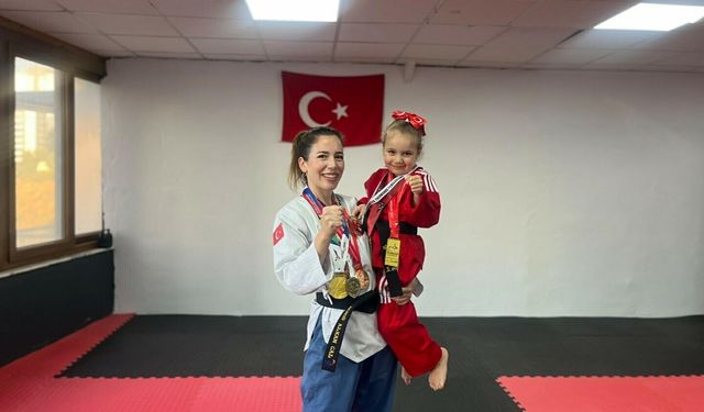 Şampiyon annenin en küçük antrenman arkadaşı: 5 yaşındaki Melodi