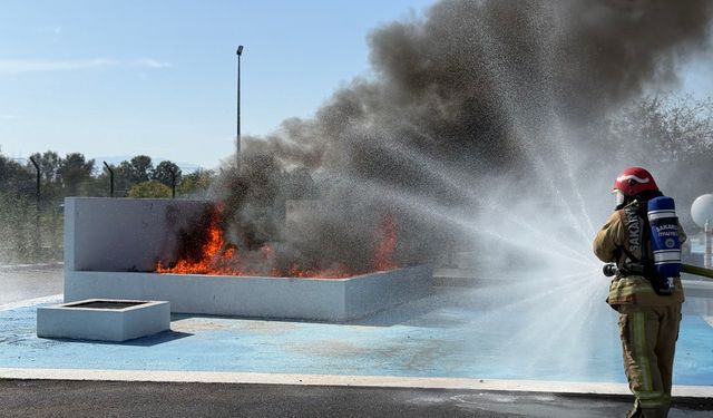 Sakarya’da fabrika personeline yangın eğitimi