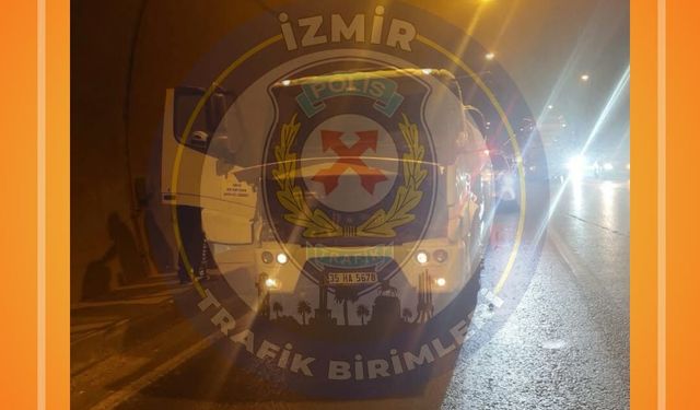 Bayraklı Tüneli’nde arızalı araç trafiği kilitledi