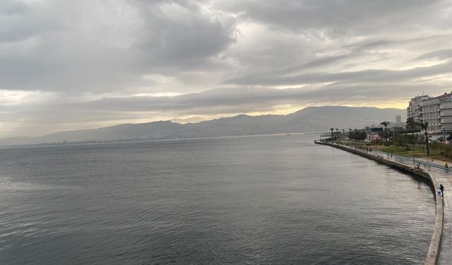 İzmir’de hafta sonu hava nasıl olacak? (16-17-18 Ekim)