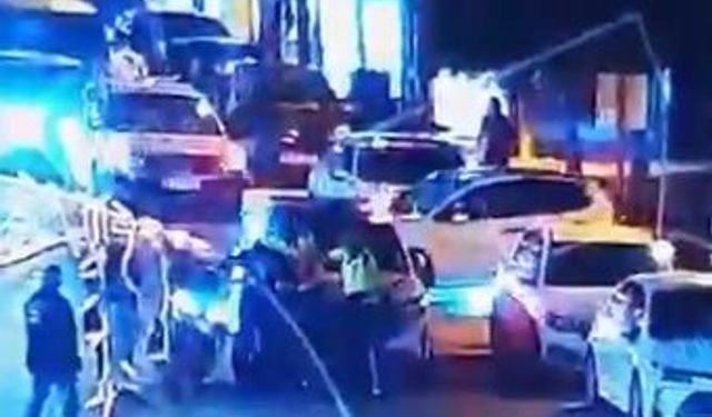 Yemek parçası soluk borusuna kaçan sürücüyü polis kurtardı