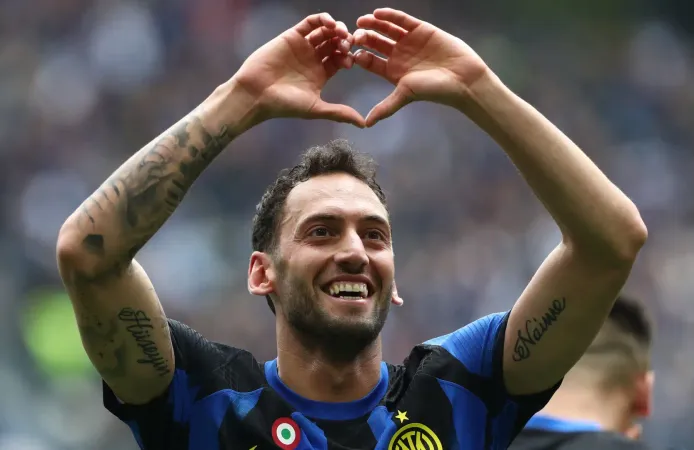 Aslan’a Hakan Çalhanoğlu şoku: İtalya’dan gelen haber planları altüst etti!