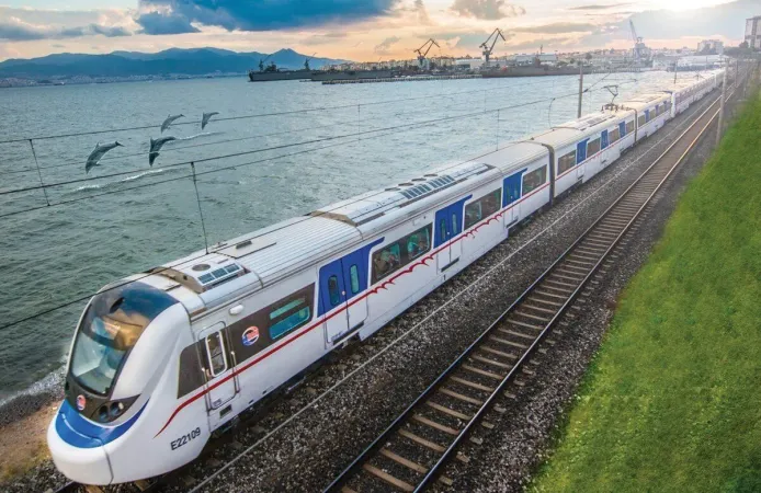 İZBAN ücretlerine zam mı geldi, tam bilet ve öğrenci ne kadar 2025?