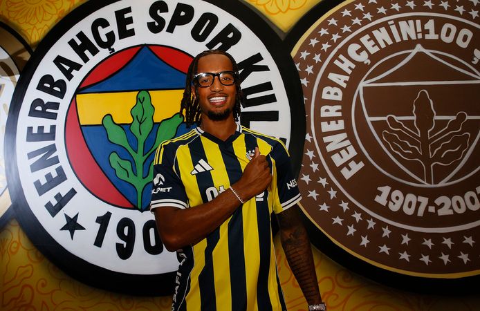 Fenerbahçe’den şok eden transfer: Genç yıldız İstanbul’da