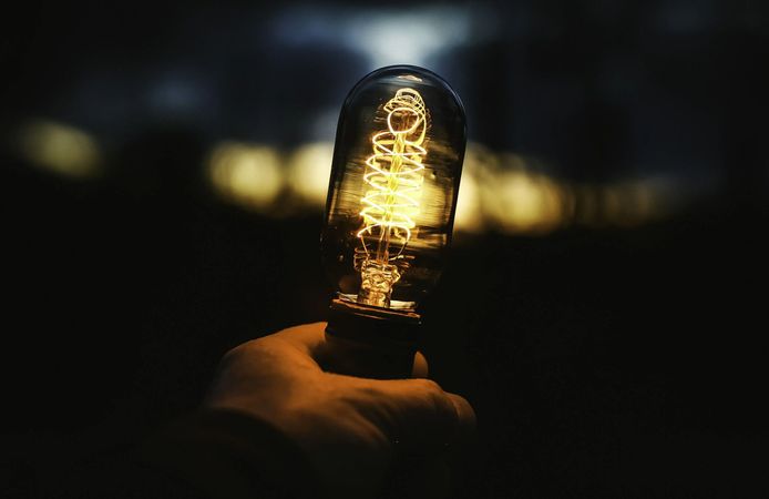 7 Ağustos Cuma alarmı: İzmir’in yarısında elektrikler kesiliyor!